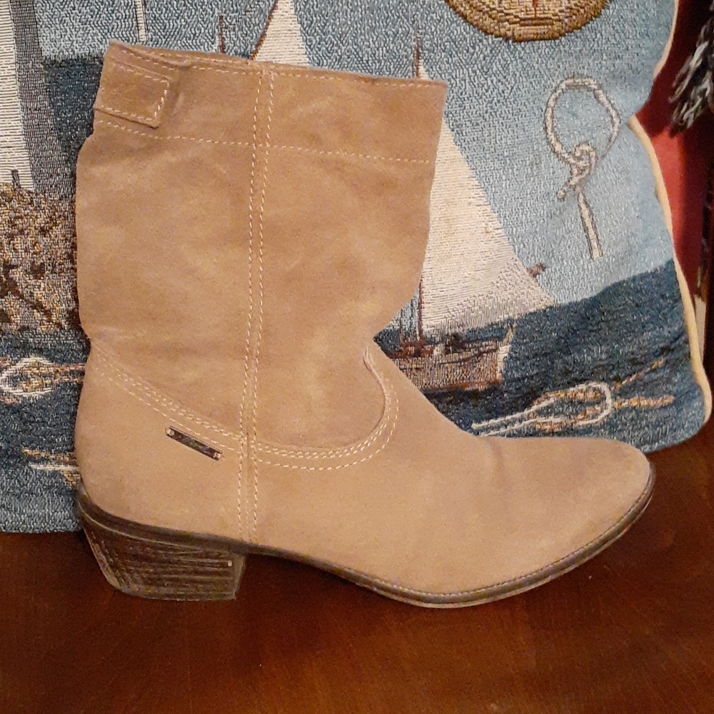 Diesel leather short boot size 9